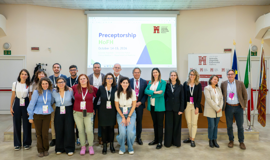 Gruppo partecipanti alla conferenza